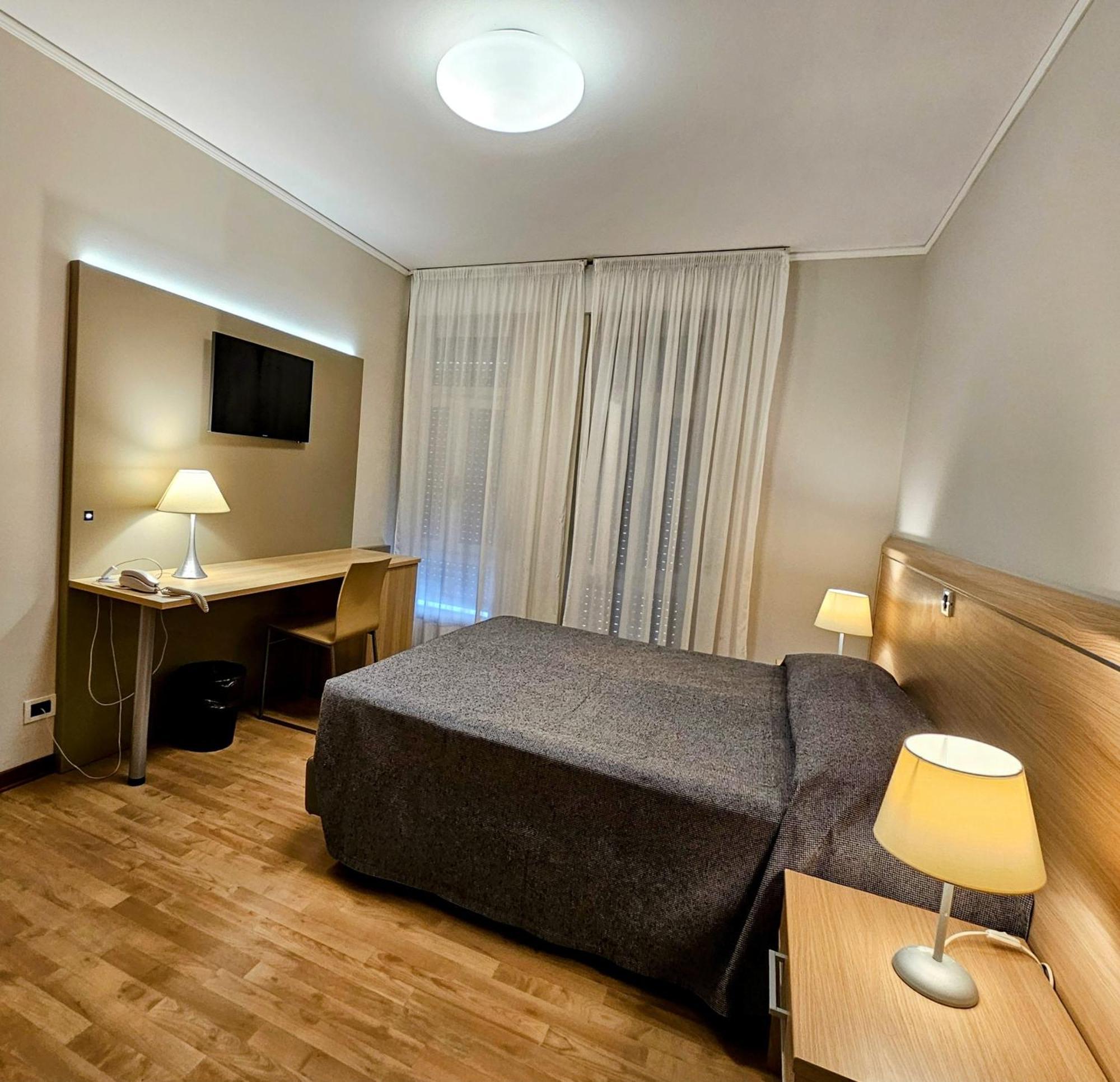 ליגננו סביאדורו Hotel Eurovil Garni מראה חיצוני תמונה