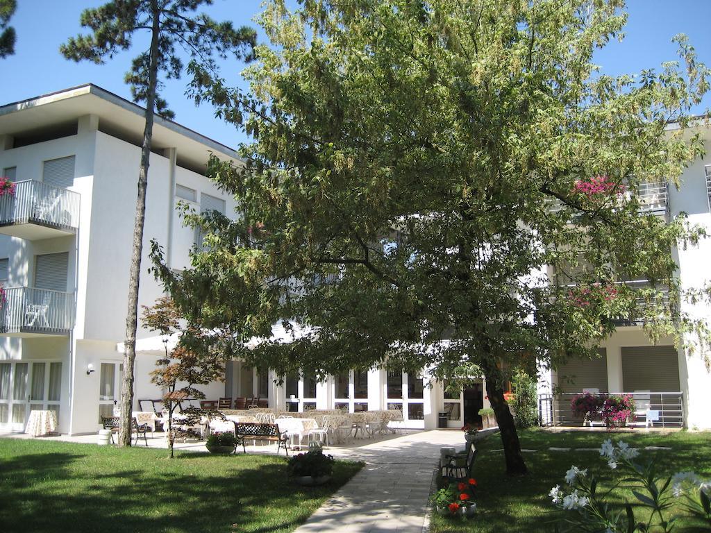 ליגננו סביאדורו Hotel Eurovil Garni מראה חיצוני תמונה